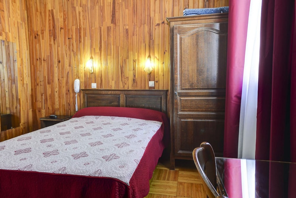 Hotel de Paris Nord 18/33