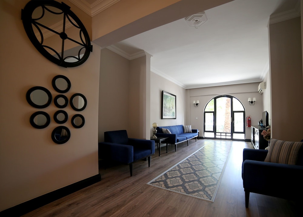Akkent Garden Hotel 47/63