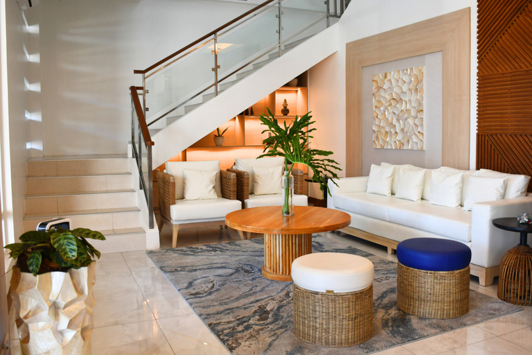 Coast Wise Hotel Dumaguete 6/11
