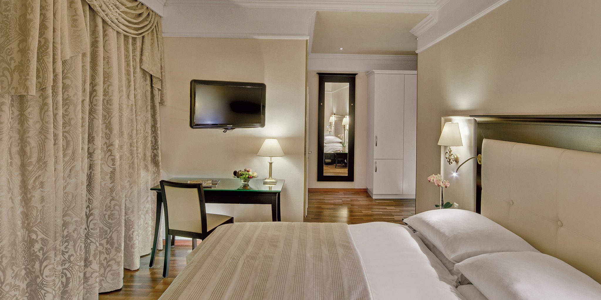 Grand Hotel Suisse Majestic 14/53