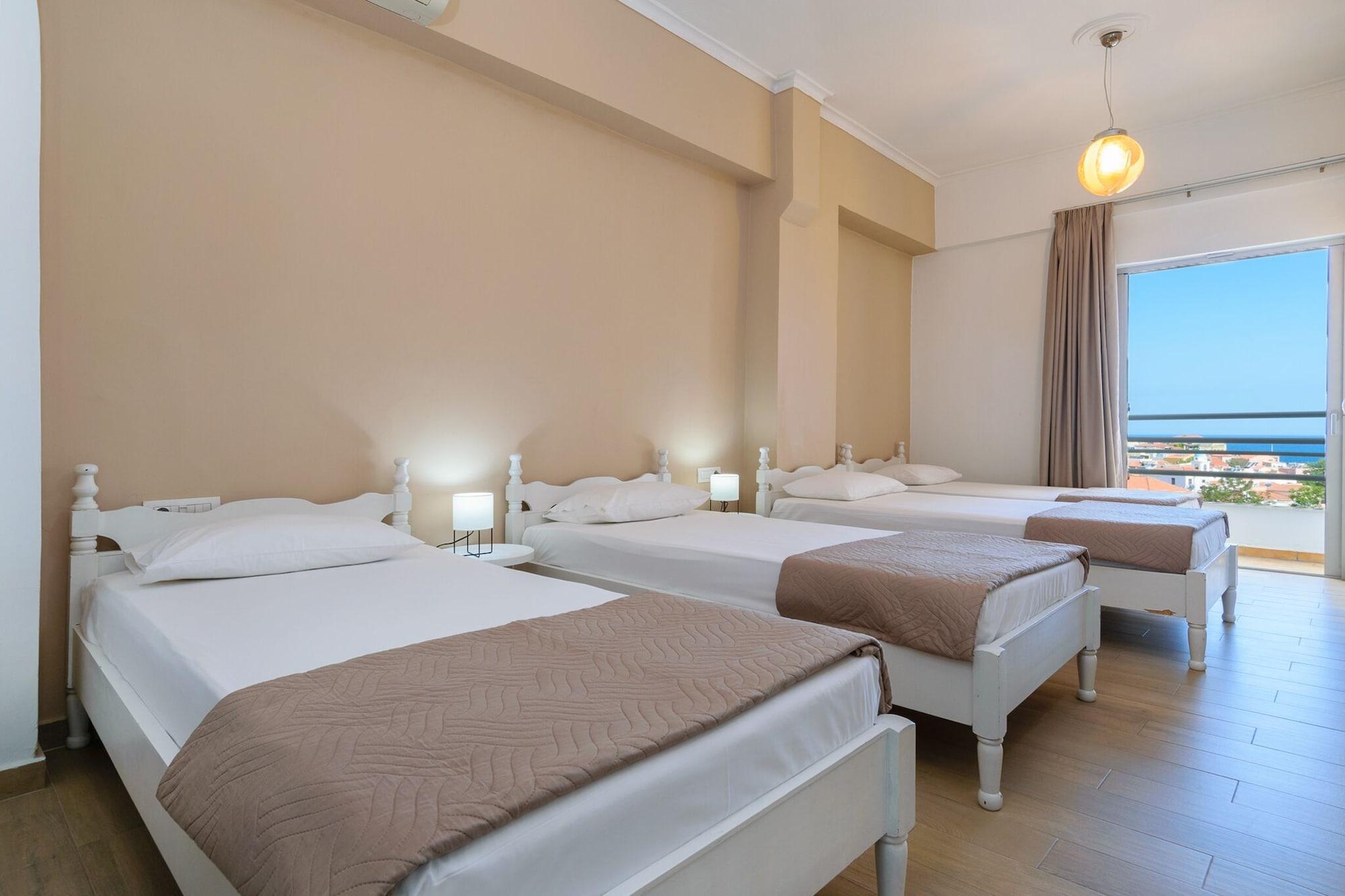 Superior, Quadruple, Twin Beds