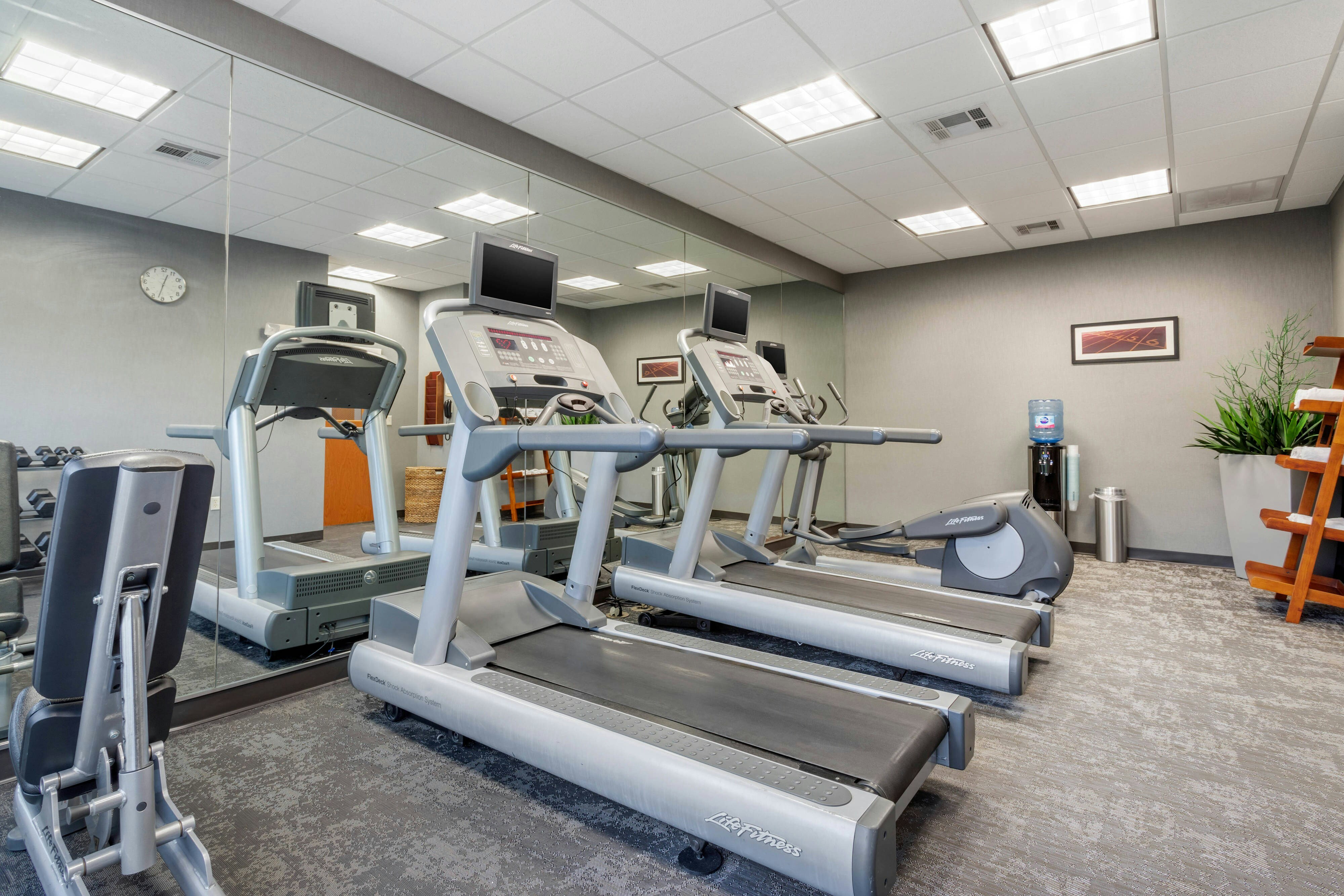 Fairfield Inn & Suites by Marriott Houston Conroe/Woodlands 5/10