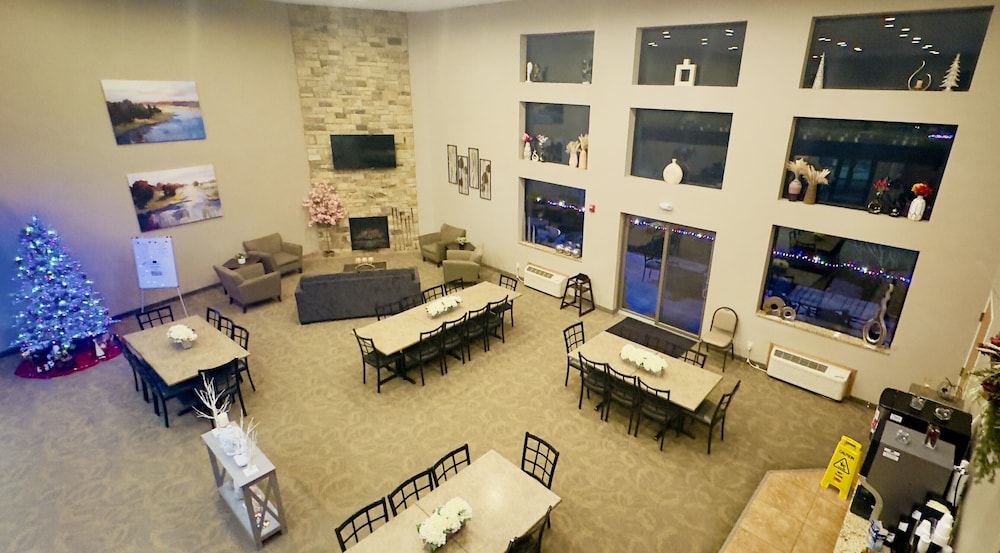 Qube Hotel Polk City 1/39