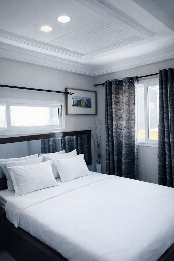 Hotel Les Mamelles 34/49