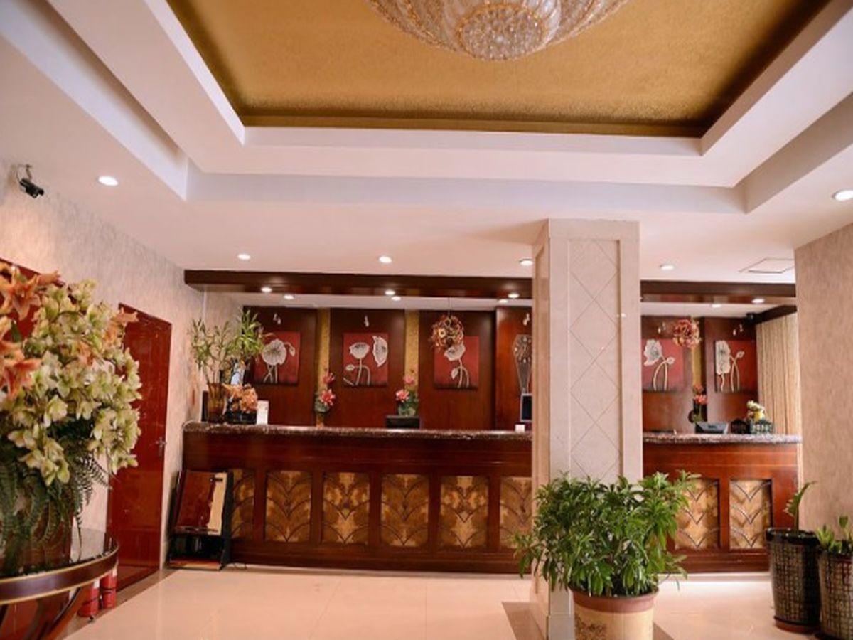 GreenTree Inn Harbin City Central Avenue Hotel 7/38