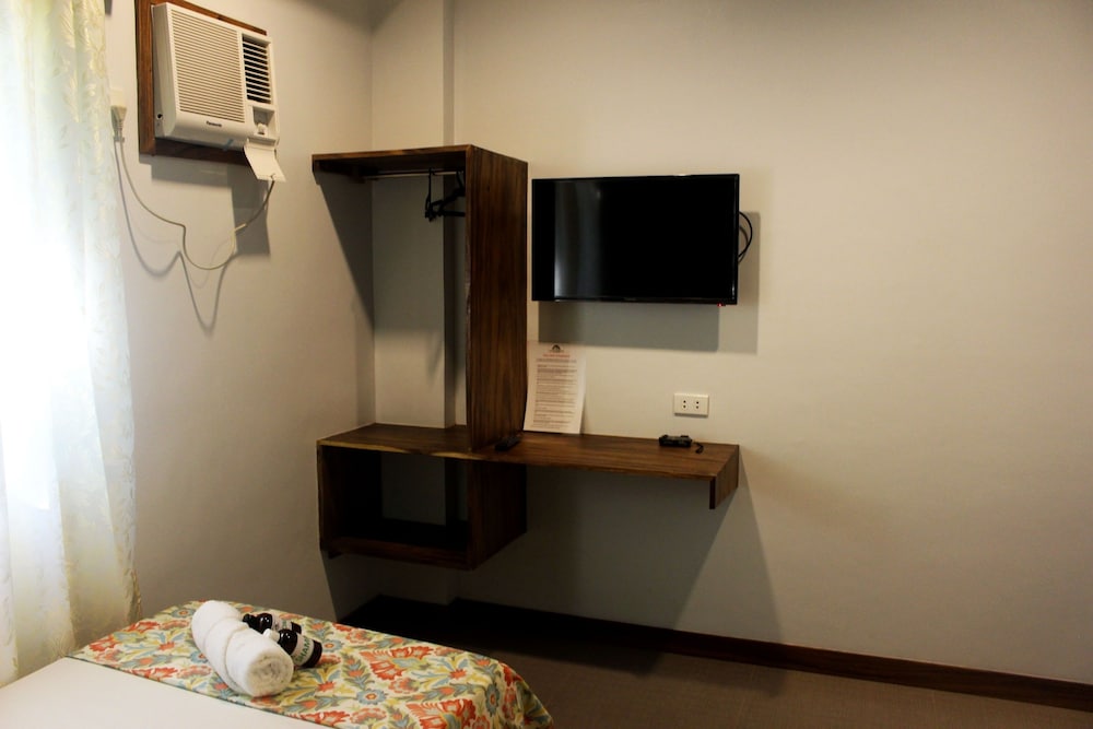 Acacia Garden Inn 55/66