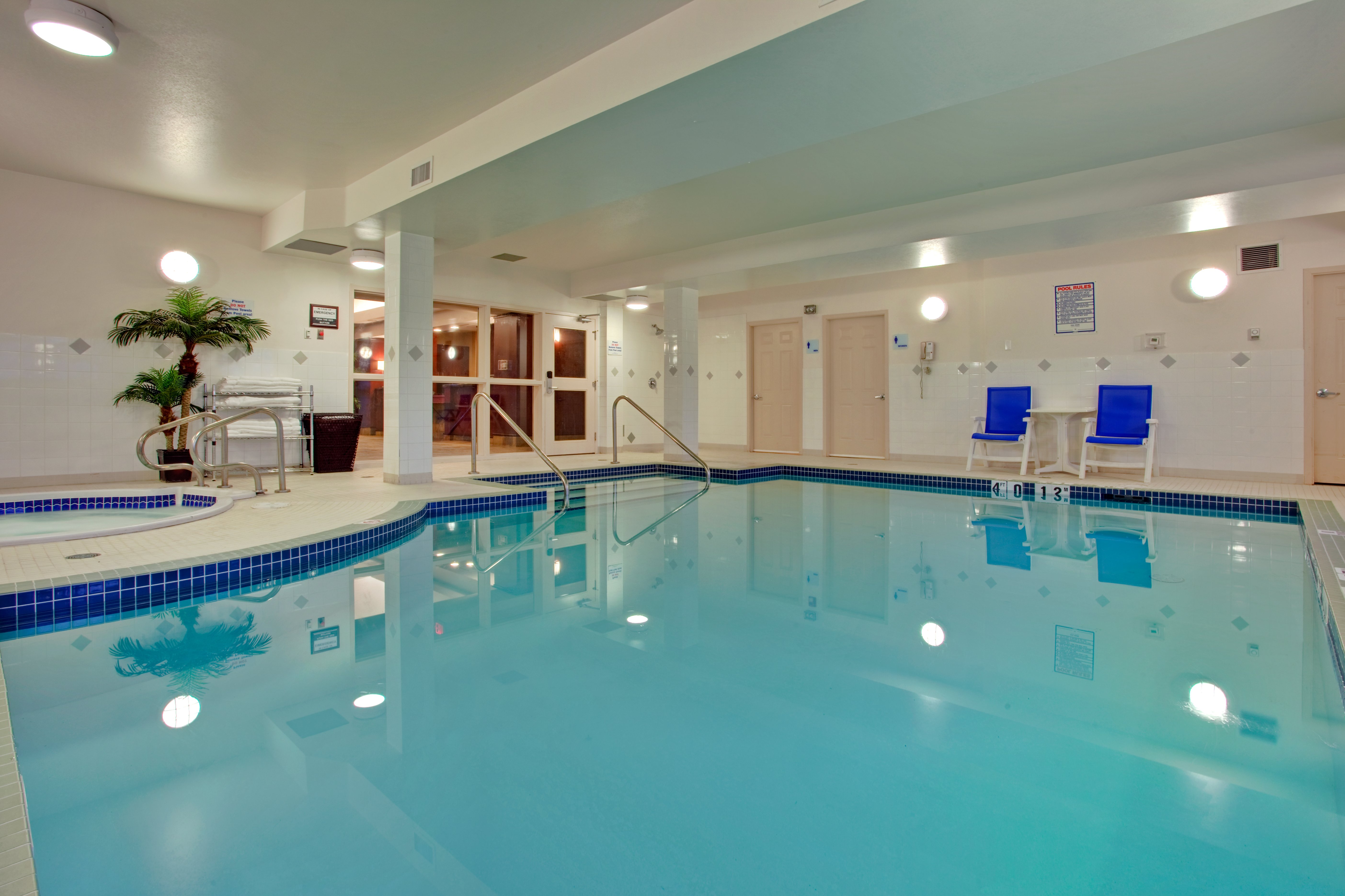 Holiday Inn Express And Suites Edmonton North 59/75