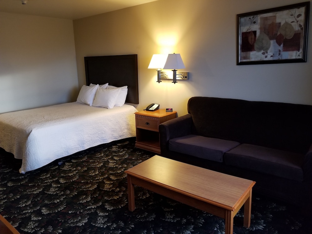 Grand View Inn And Suites 23/65