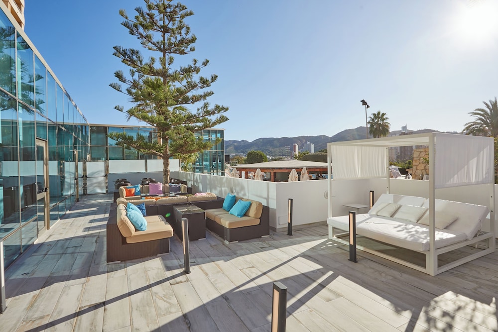 Sandos Benidorm Suites 39/50