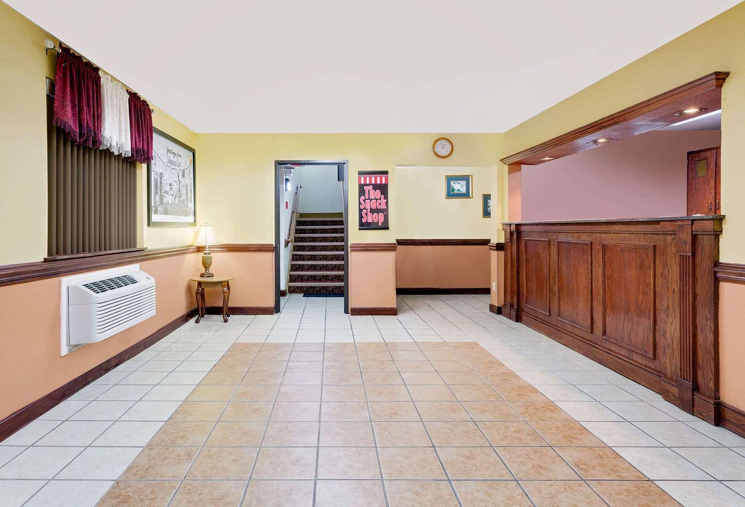 Super 8 By Wyndham Johnson City 5/32