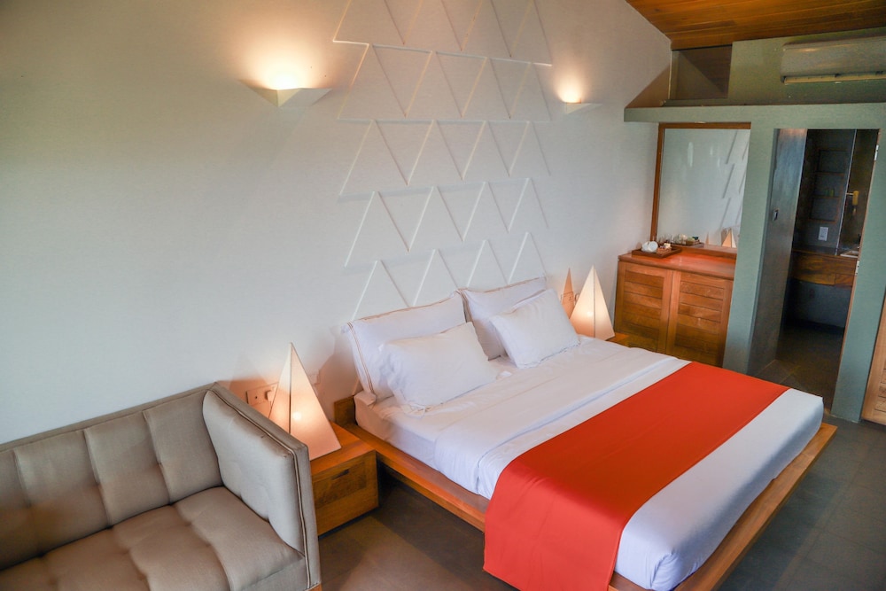 Giritale Hotel 15/50