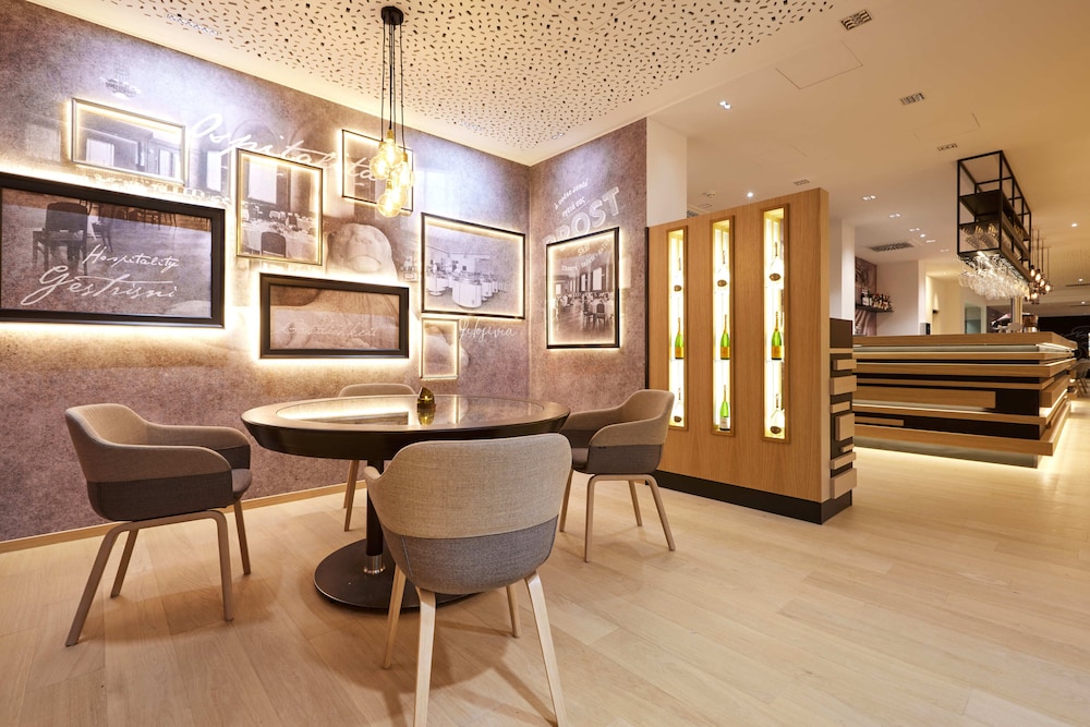 Kasino Hotel 26/42