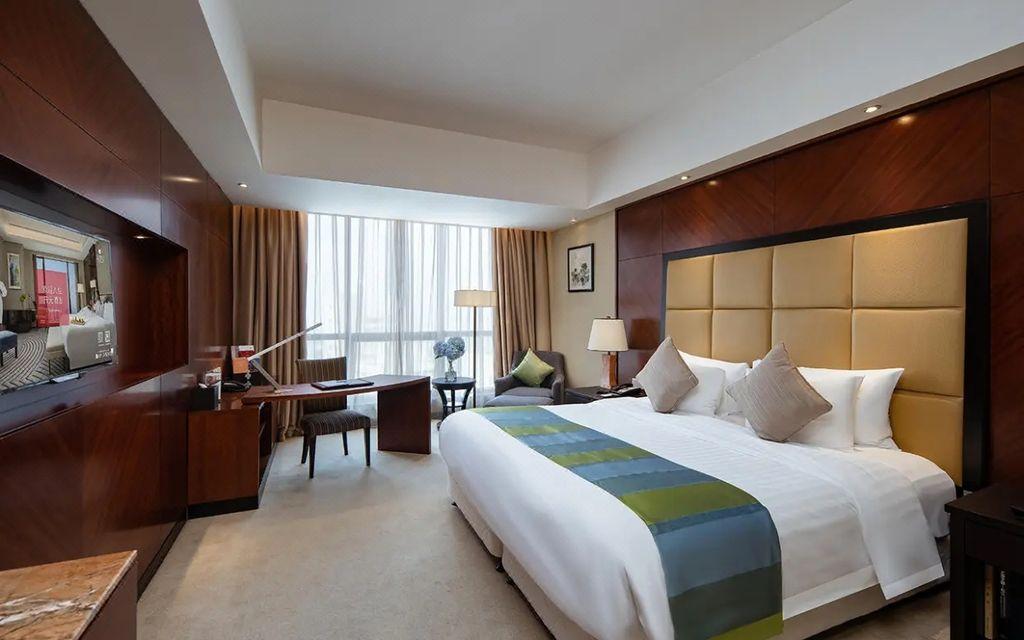 Comfortable, King Bed