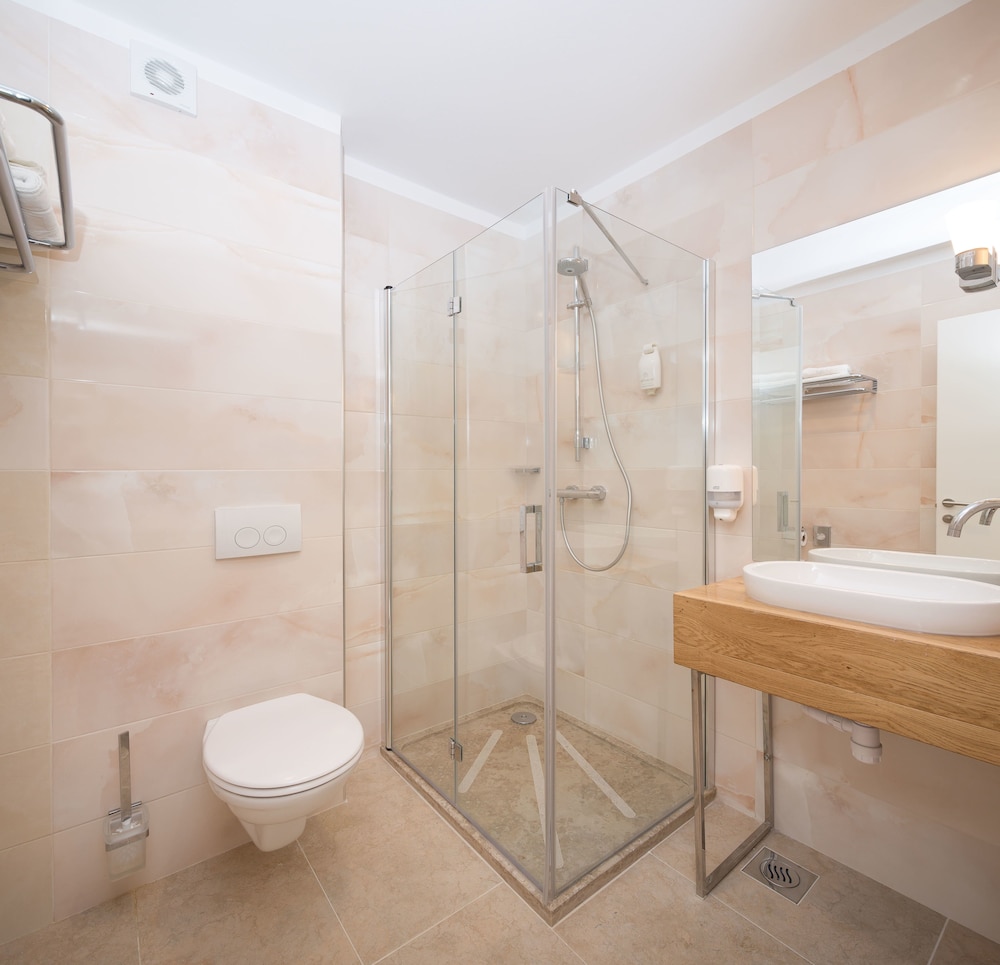 Hotel Perla 45/50