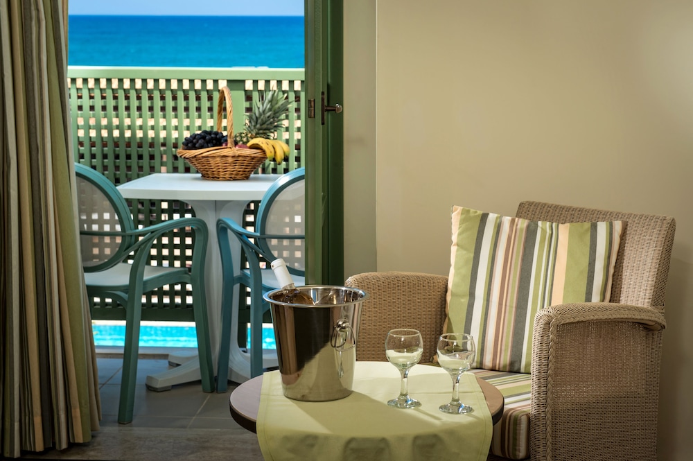 Silva Beach 28/46