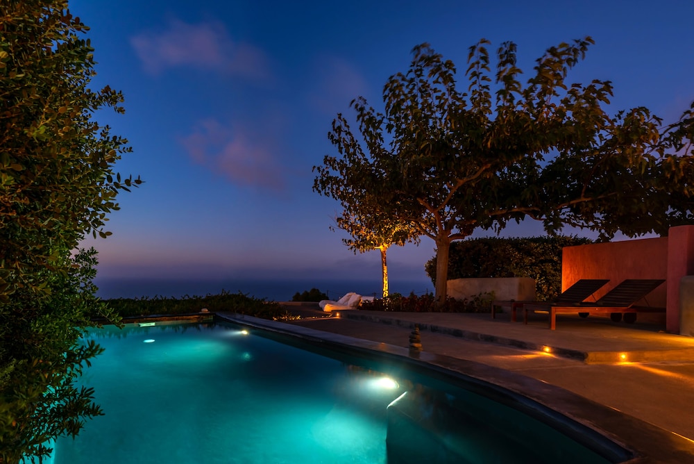 270 Oia's View 40/50