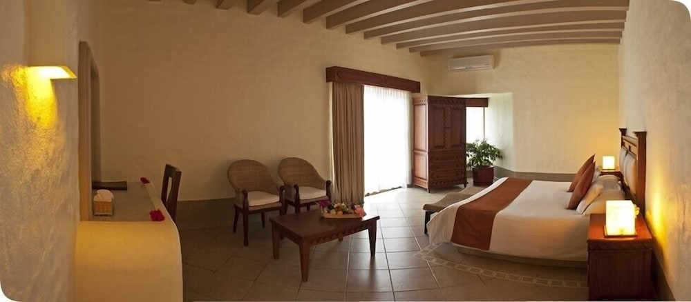 Punta Serena 9/50