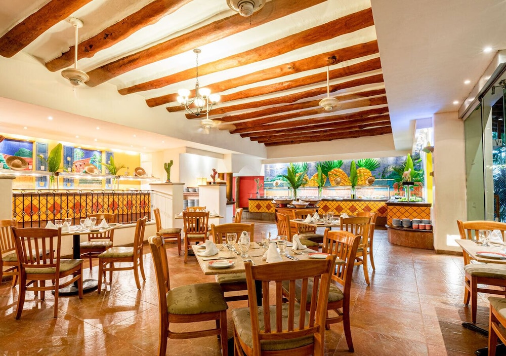 Park Royal Beach Ixtapa All Inclusive 54/69