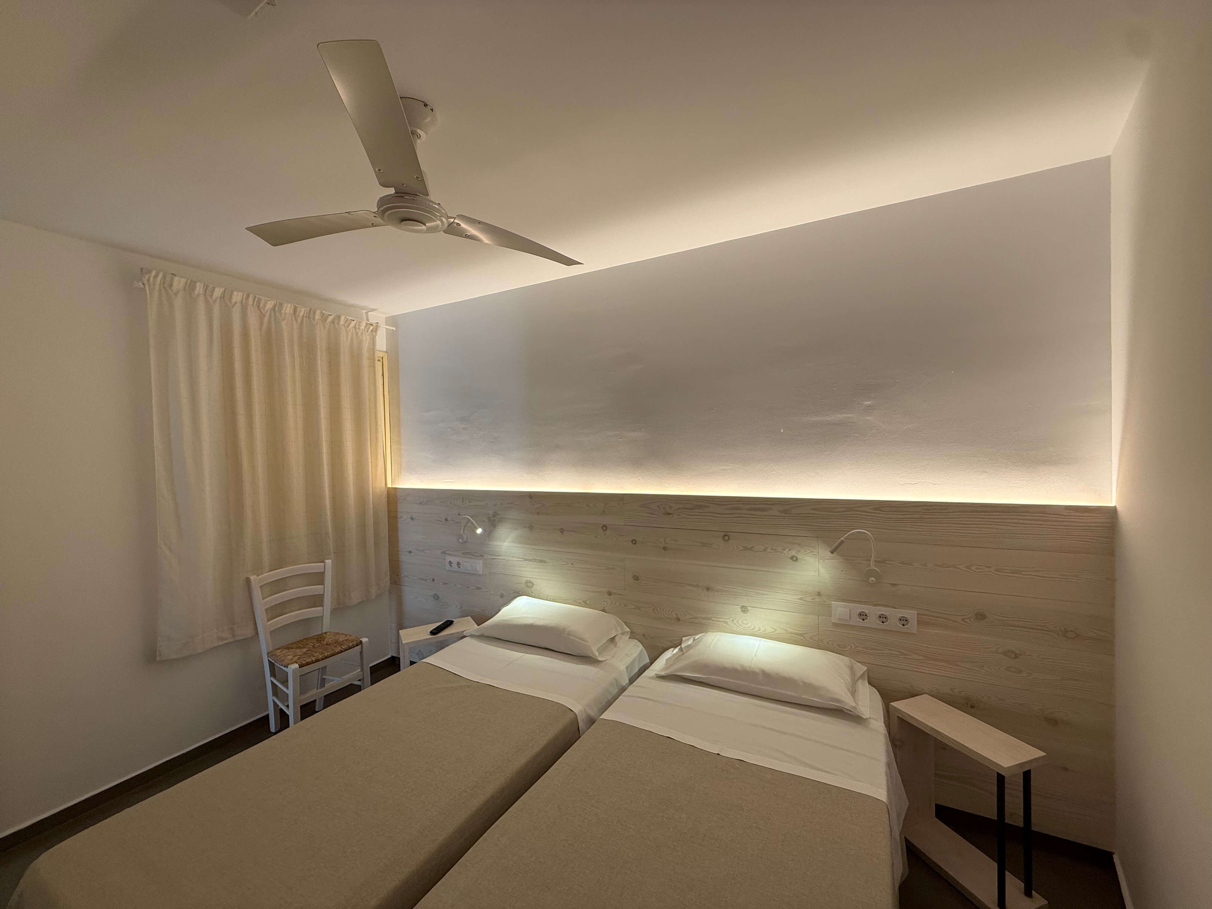 Hostal Rom 31/39