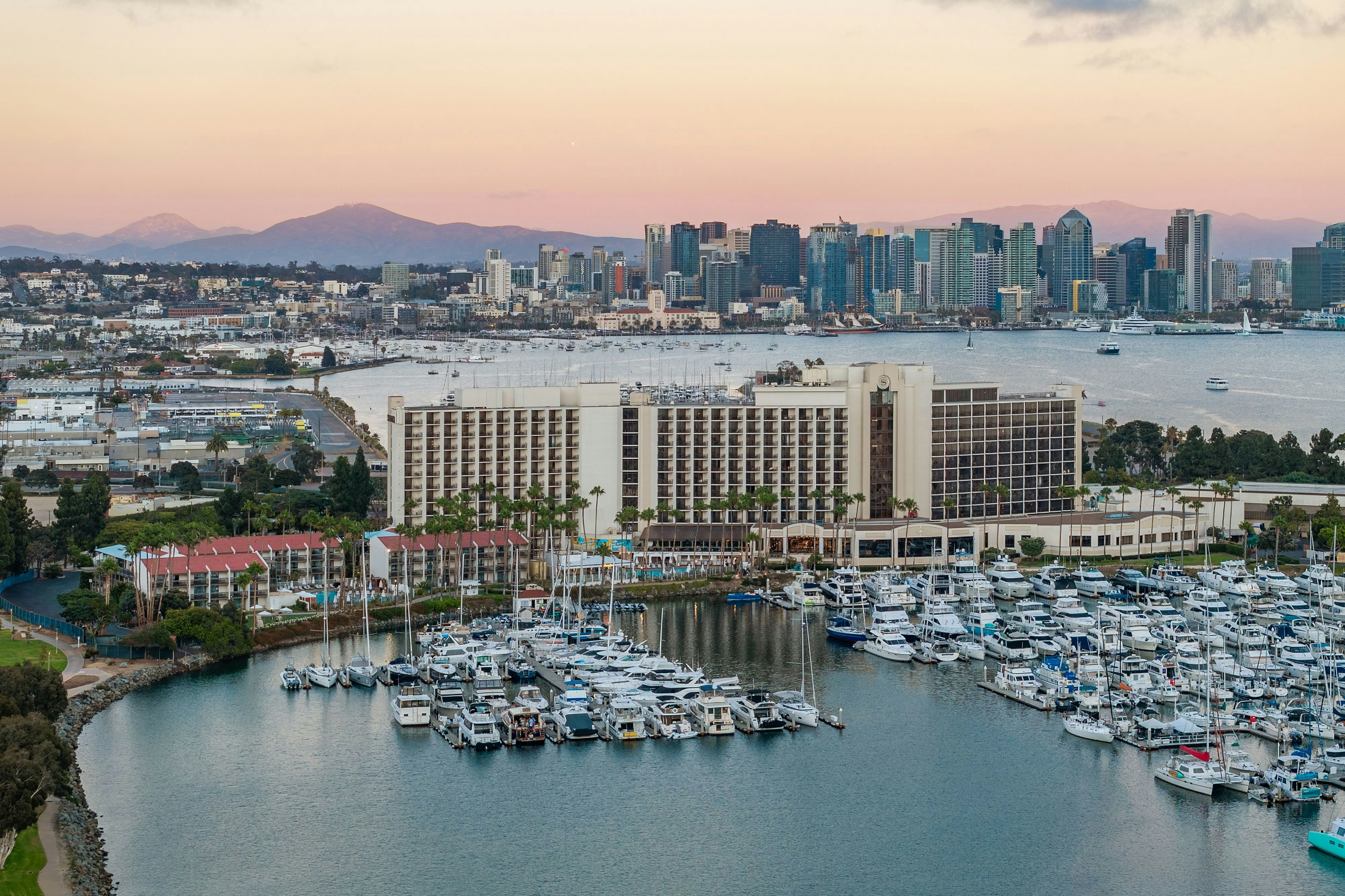 Sheraton San Diego Hotel and Marina 38/50
