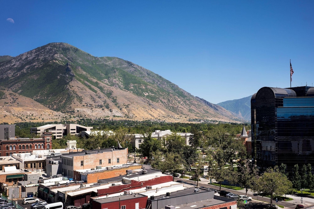 PROVO MARRIOTT HOTEL AND CONFERENCE CENTER in PROVO - UT