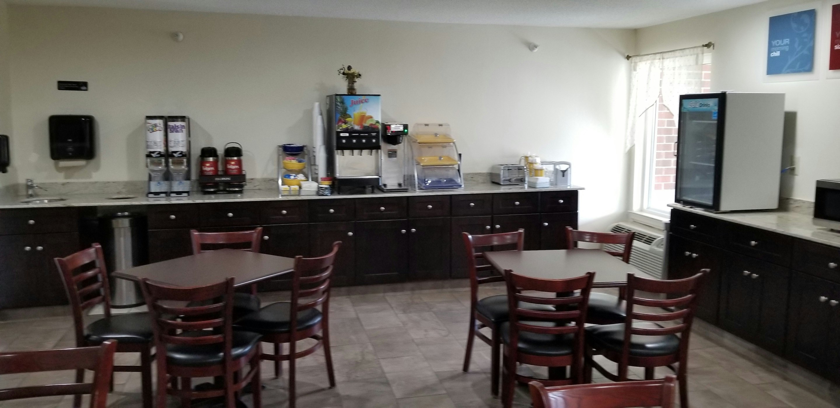 Red Roof Inn Leesburg 24/34