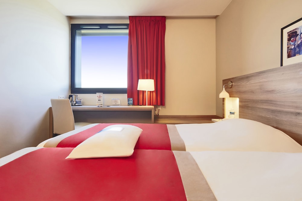 ibis Lyon Meyzieu 10/50