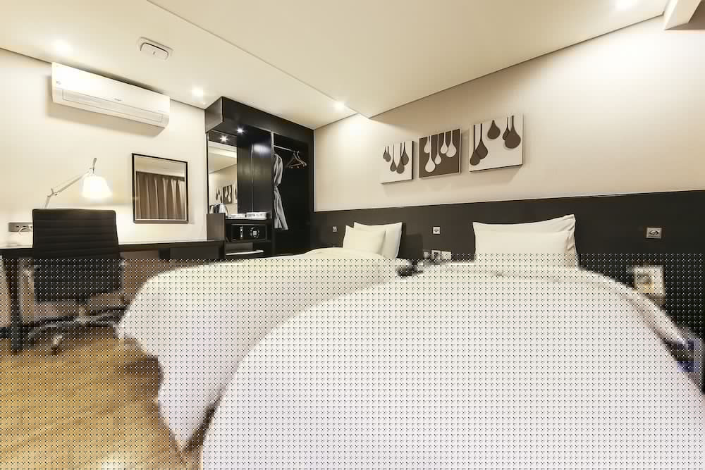 Hotel Kobos 23/57
