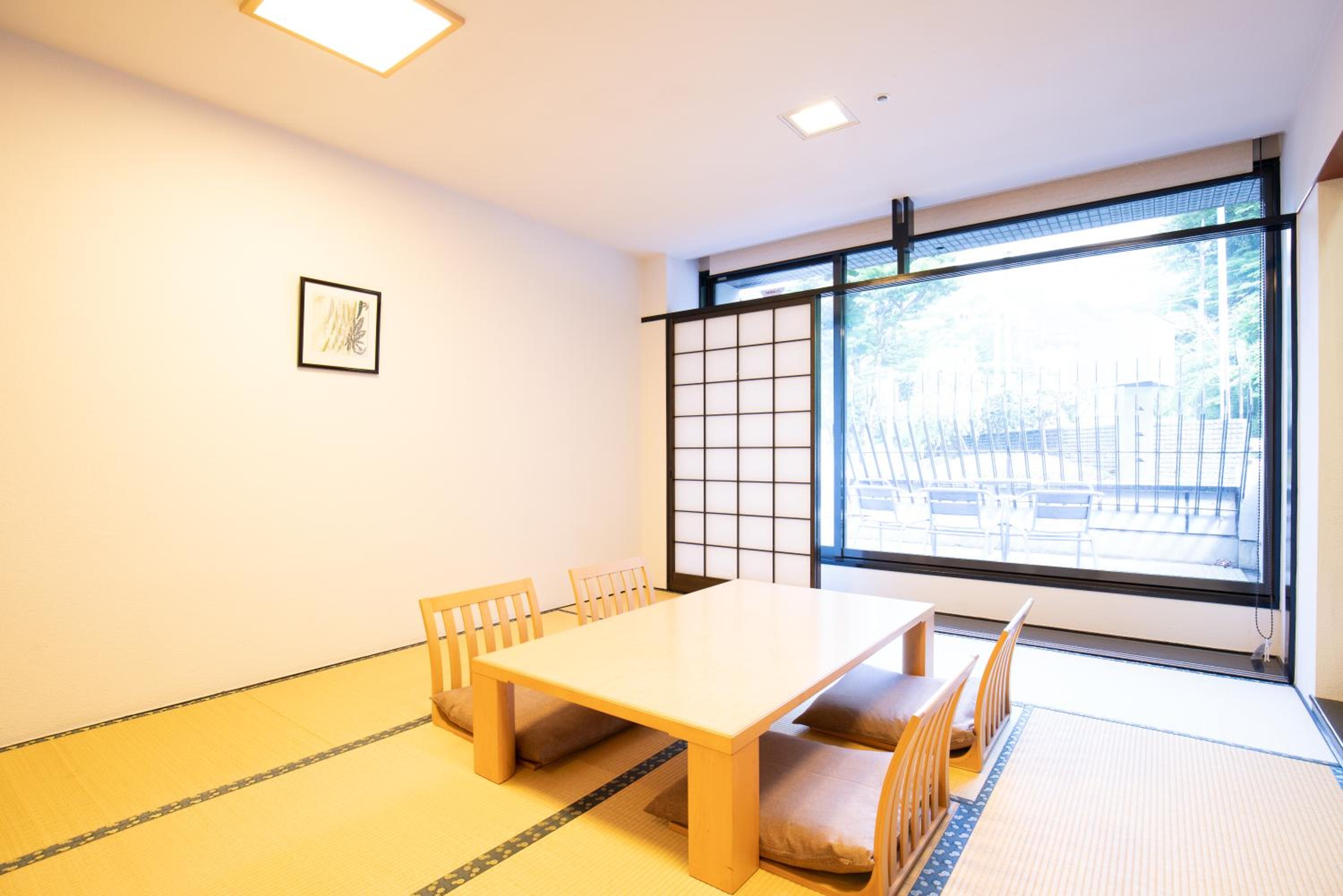 JAPANESE, STANDARD