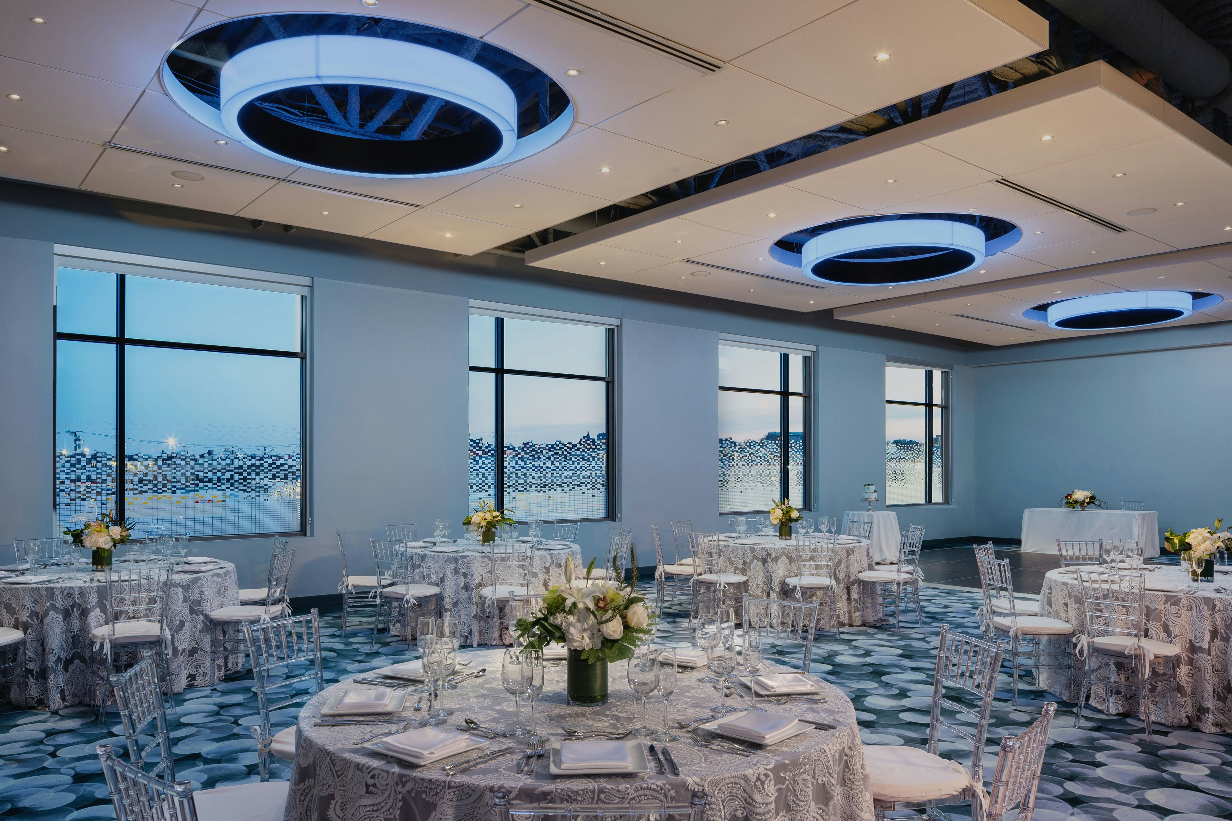 Aloft Boston Seaport 30/47