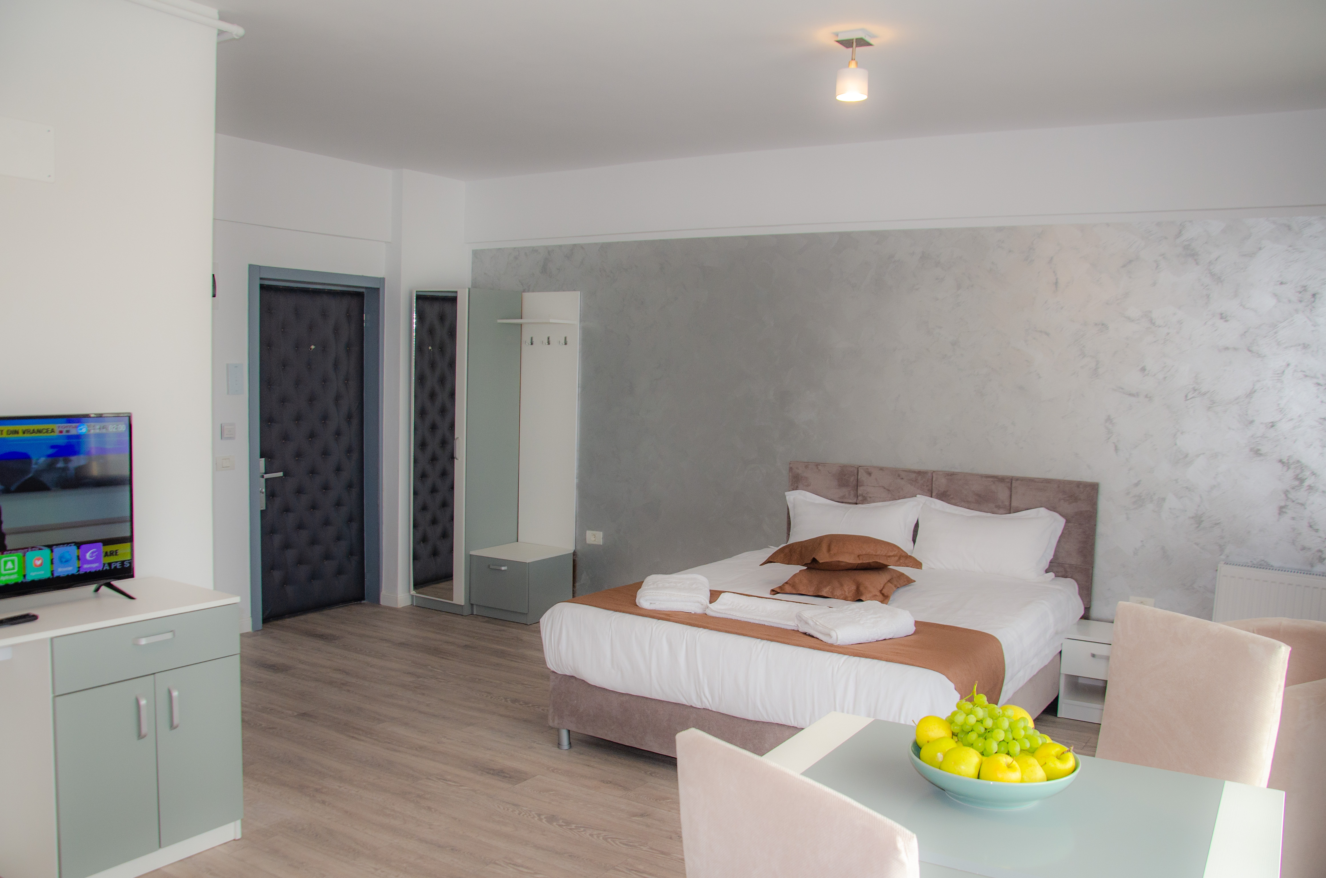 استوديو بسرير كينج بشرفة، Miramare Residence 5/10