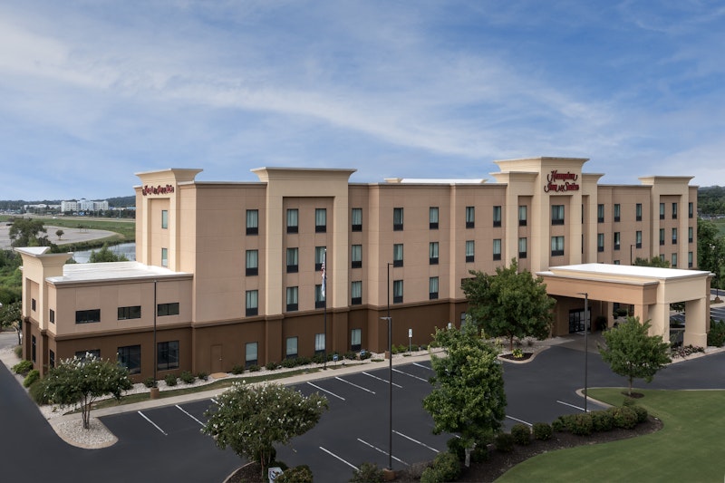 Hampton Inn and Suites Tupelo Barnes Crossing 4/50