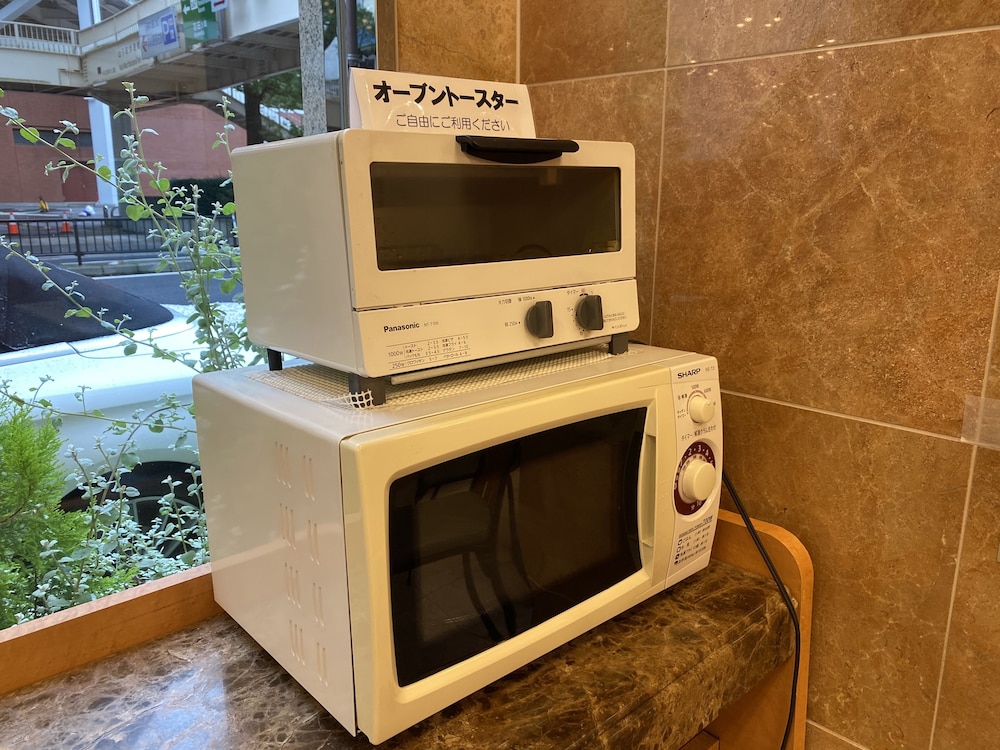 TOYOKO INN YOKOHAMA STADIUM-MAE NO.1 11/68