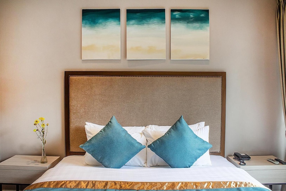 Royale Parc Hotel Tagaytay 24/41
