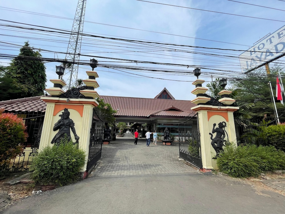 Collection O Pekalongan Near Pasar Batik Setono Formerly Hotel Jayadipa 7/46