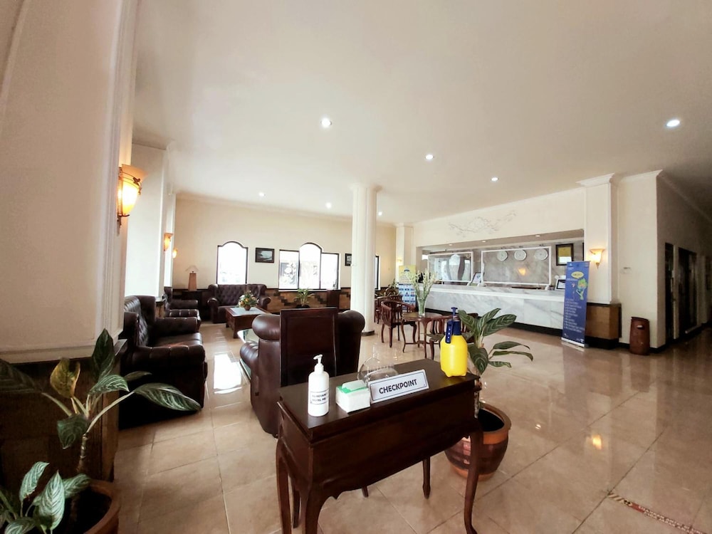 Hotel Pelangi Malang 45/58