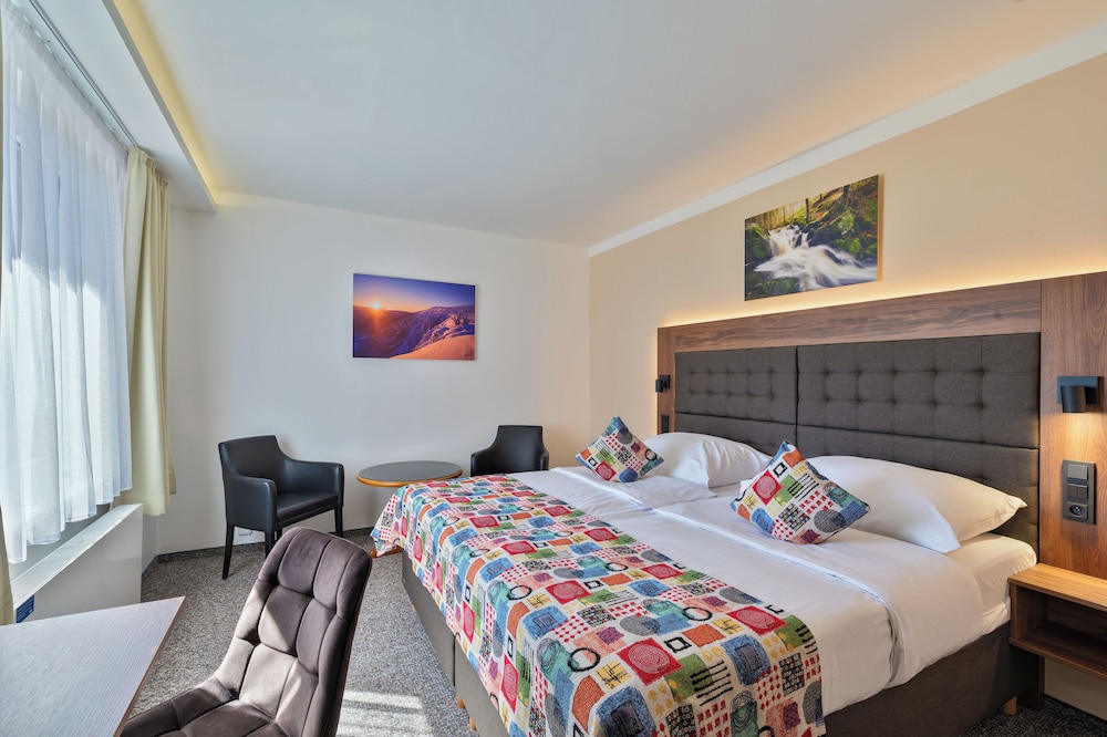 Wellness Hotel Astra 10/50