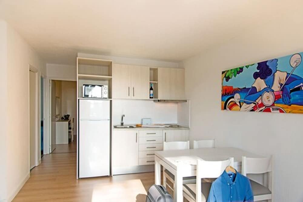 Cala Blanca Apartments 23/40