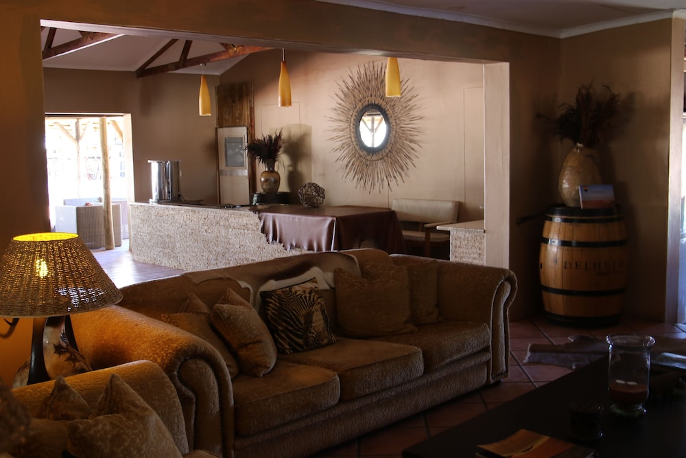 Bagatelle Kalahari Game Ranch 32/51