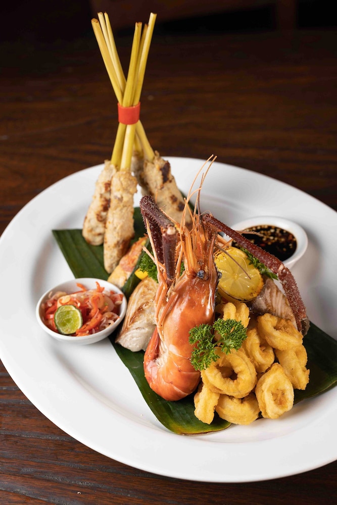 Alam Anda Ocean Front Resort And Spa 20/50