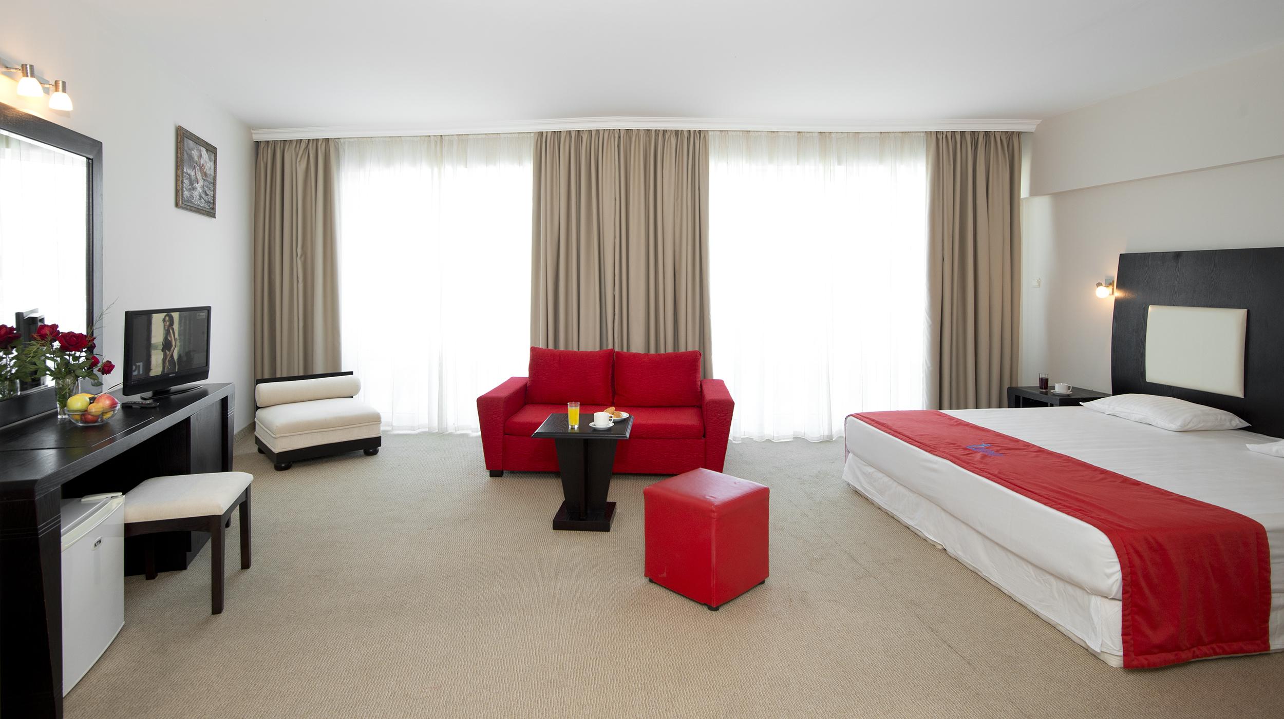 Superior, Twin Beds, Balcony