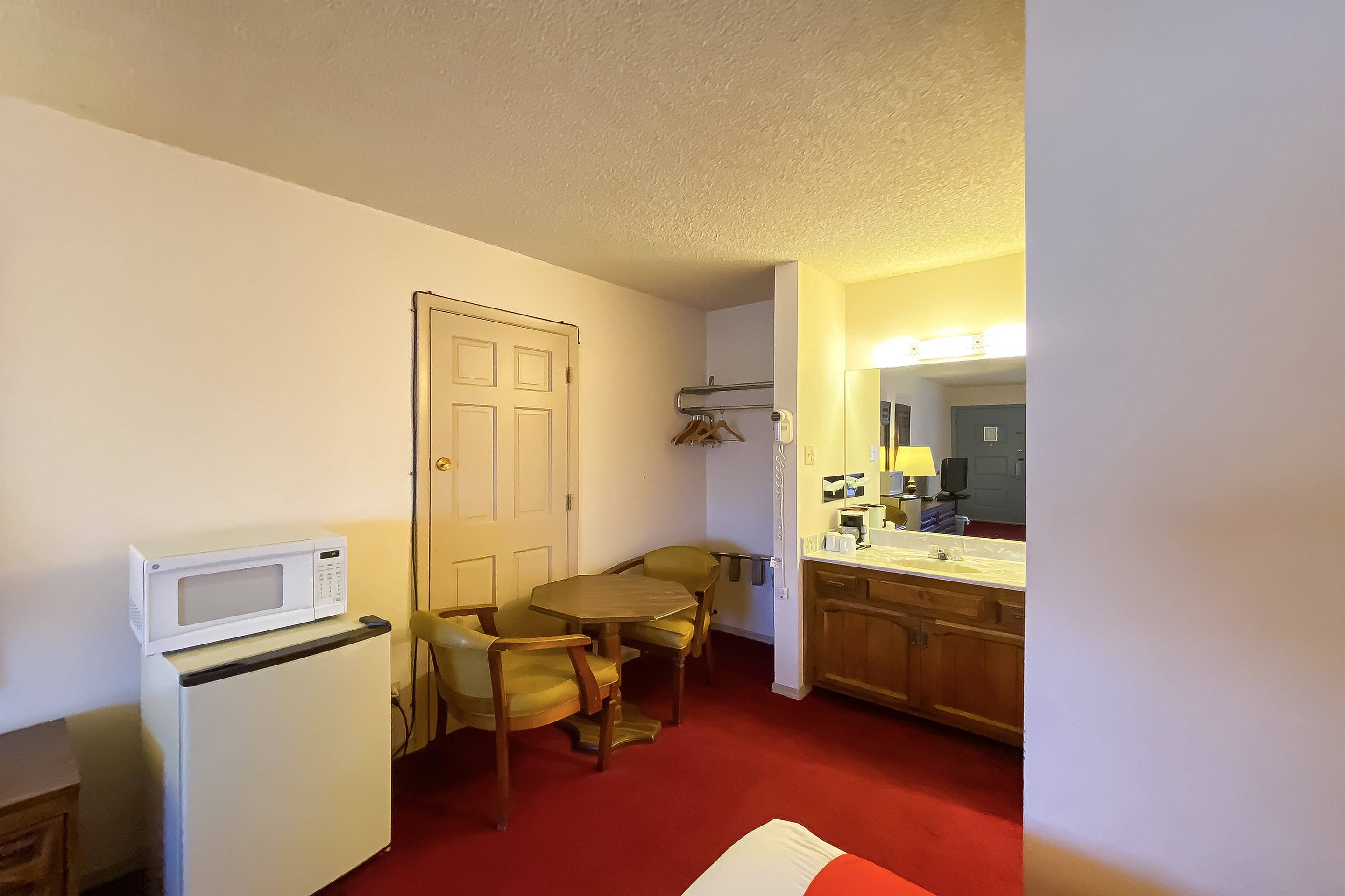 San Miguel Inn 48/69