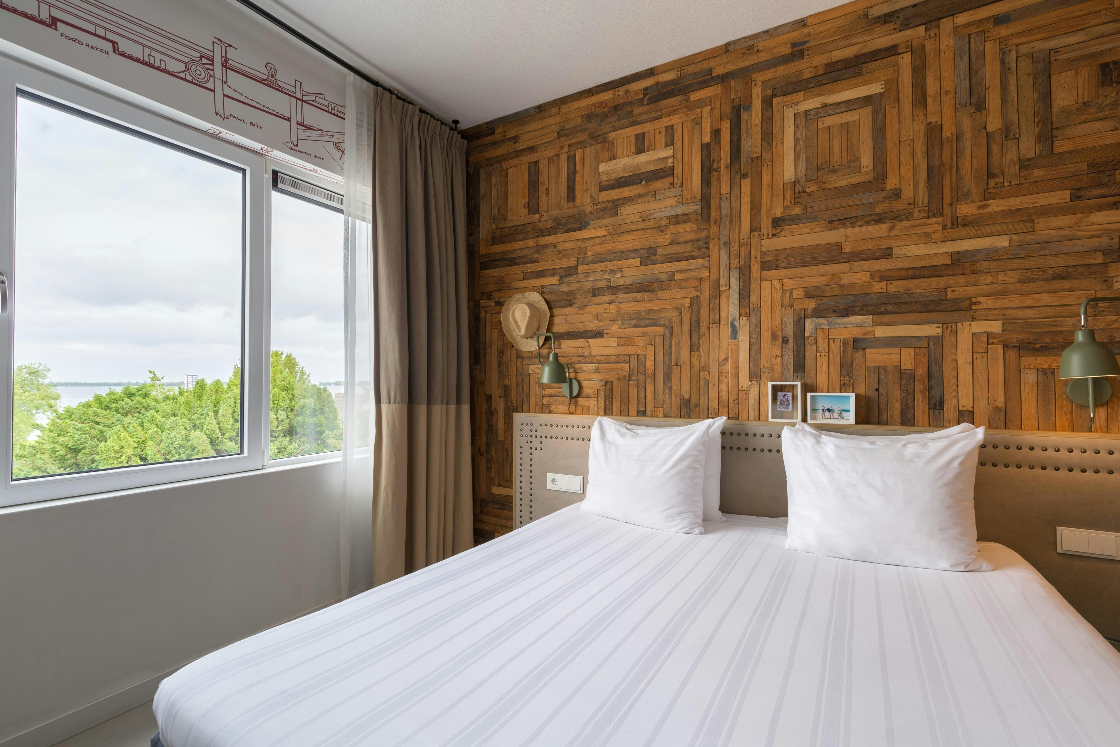 Comfort Room 1 Double Bed