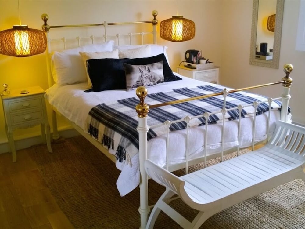 The Green Man Boutique Hotel 22/25