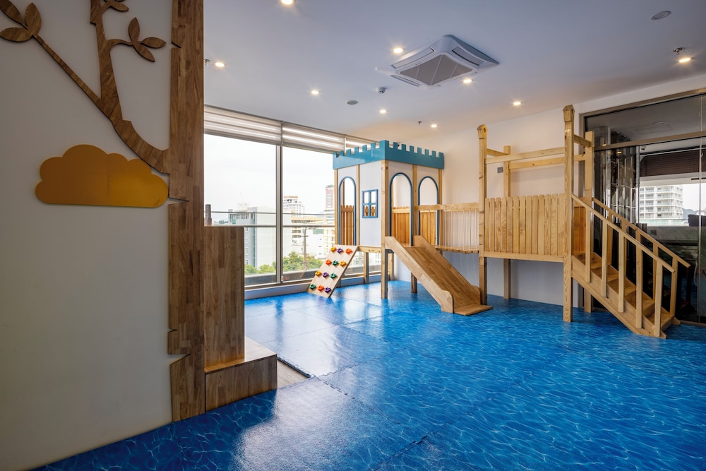 Annova Nha Trang Hotel 45/50