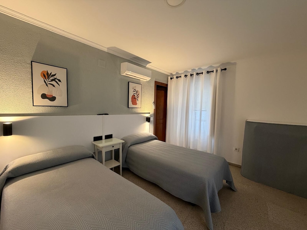 Hostal Bahía 22/50