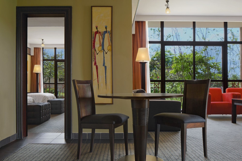 Reiz Continental Hotel Abuja 41/49