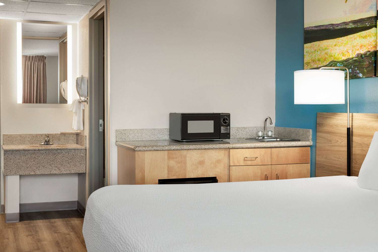 Days Inn By Wyndham Hershey 10/35