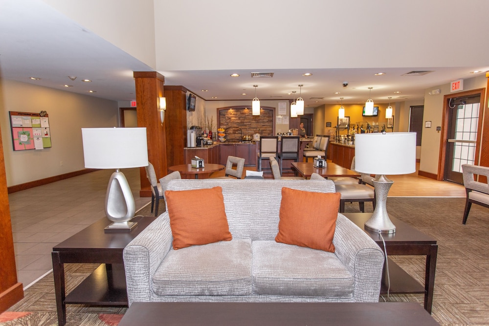 STAYBRIDGE SUITES BOWLING GREEN 51/68