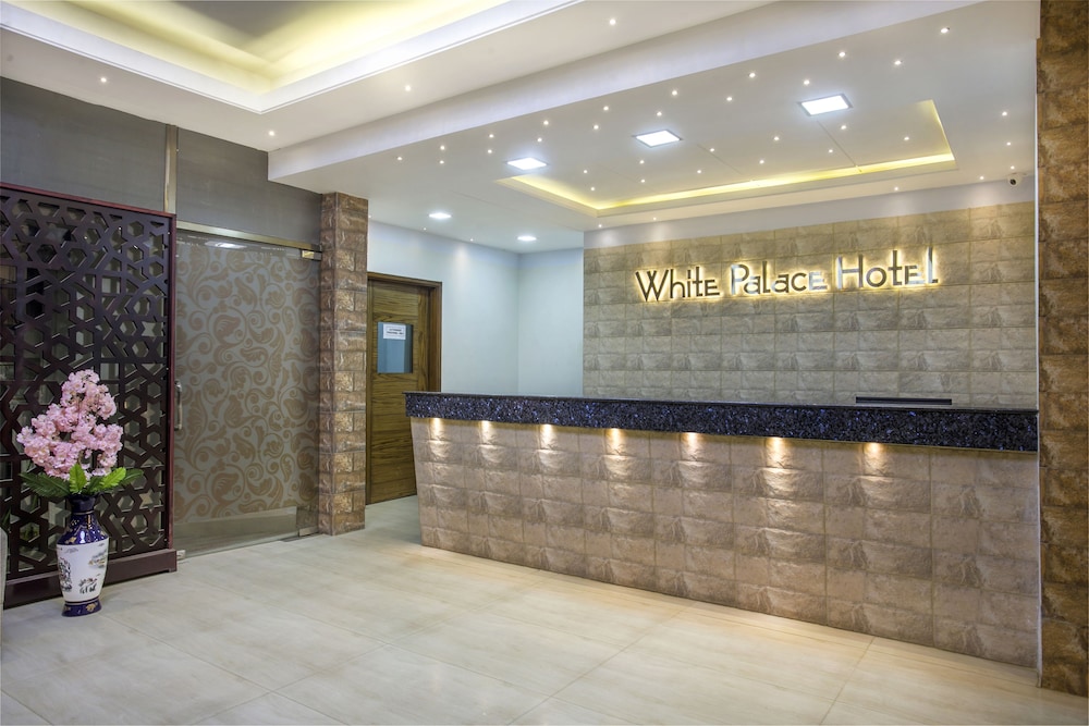 White Palace Hotel 16/61